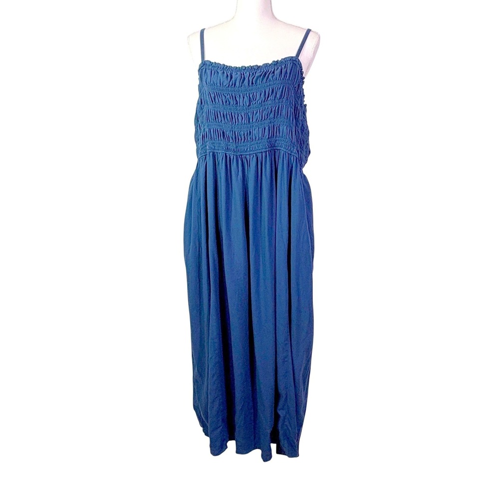 Old Navy Maxi Dress Womens XXL Blue Smocked Bodice Sleeveless Pockets Strappy